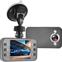 Dashcam Full HD liiketunnistimella ja yökuvauksella - liikenneturvallisuus ja jatkuva tallennus